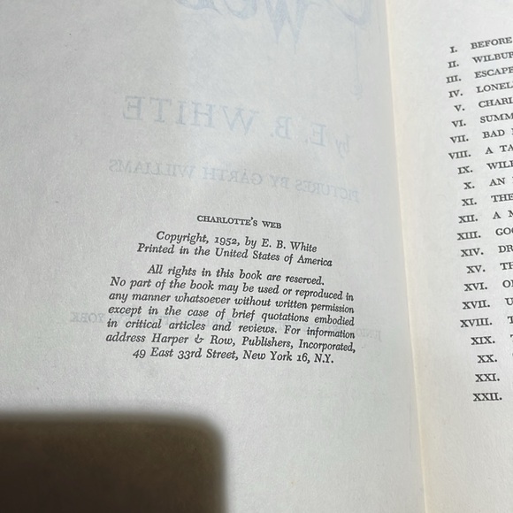 1952 edition Charlottes Web - Picture 4 of 5